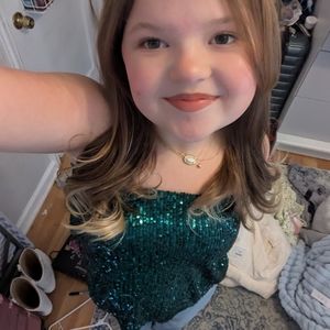 Meet your Posher, Clara